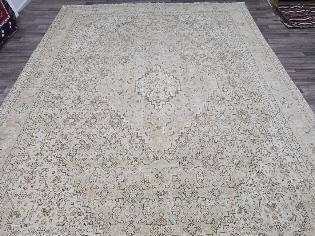 9x12 Vintage Turkish Oushak Rug: Neutral Wool Area Carpet