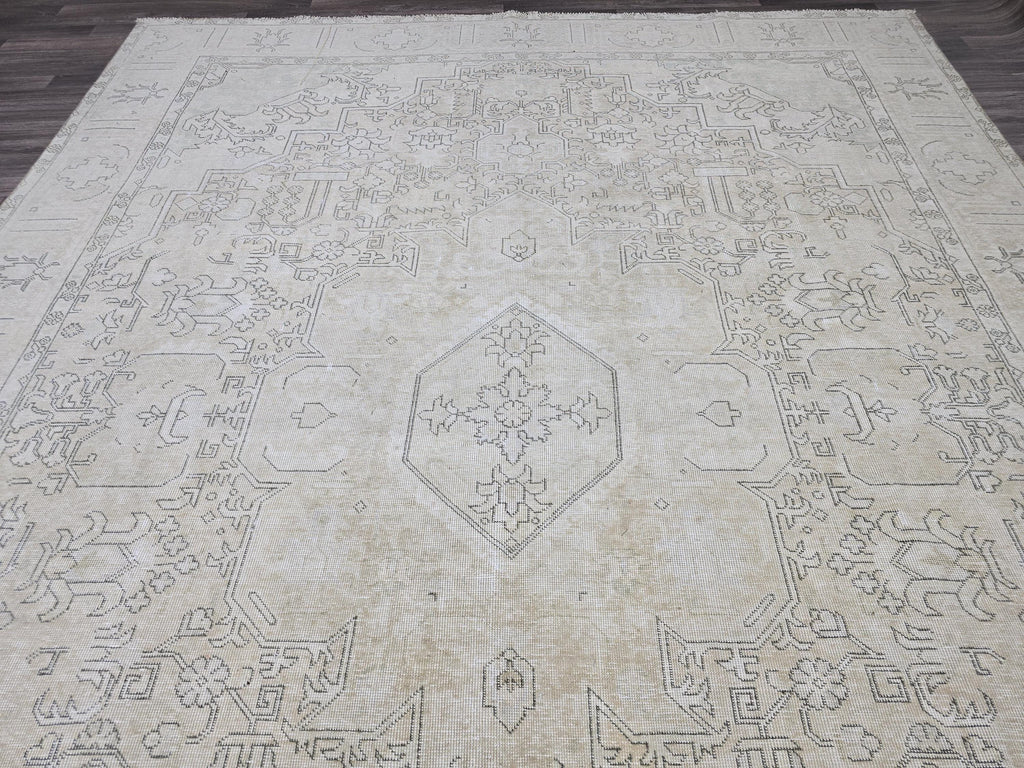 Oversized Neutral Oushak Rug: Vintage Turkish Wool Carpet (9.30x12.50 feet)