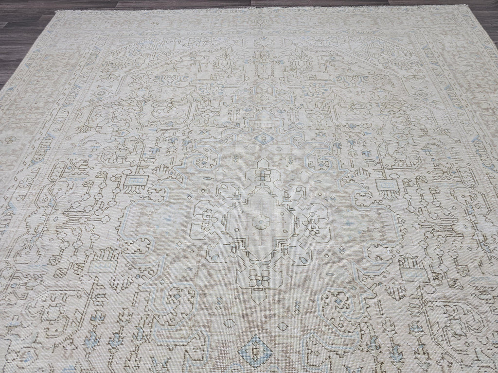 Handmade Distressed Turkish Area Rug: 9.3x12 ft, Faded Neutral Wool