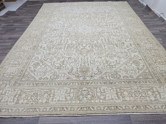 9x12 Oversize Neutral Vintage Heriz Area Rug Beige/Cream Brown Geometric / Tabriz Rug / Muted Oushak Rug