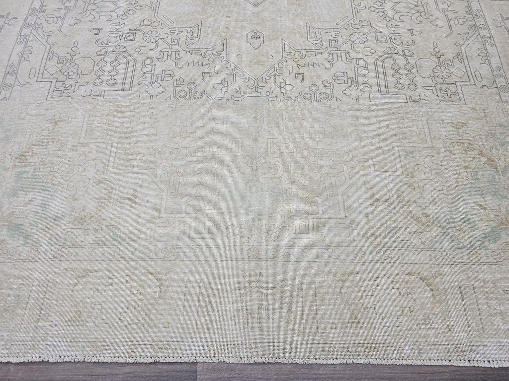 Oversized Oushak Rug 9x12: Hand-Knotted Neutral Vintage Area Rug