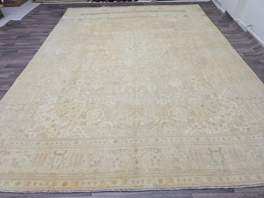 Large Vintage Handwoven Turkish Oushak Wool Rug: 9.6x12.6 ft