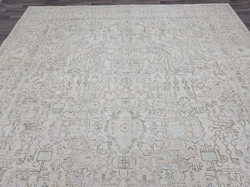 Handmade Distressed Turkish Area Rug: 9.3x12 ft, Faded Neutral Wool