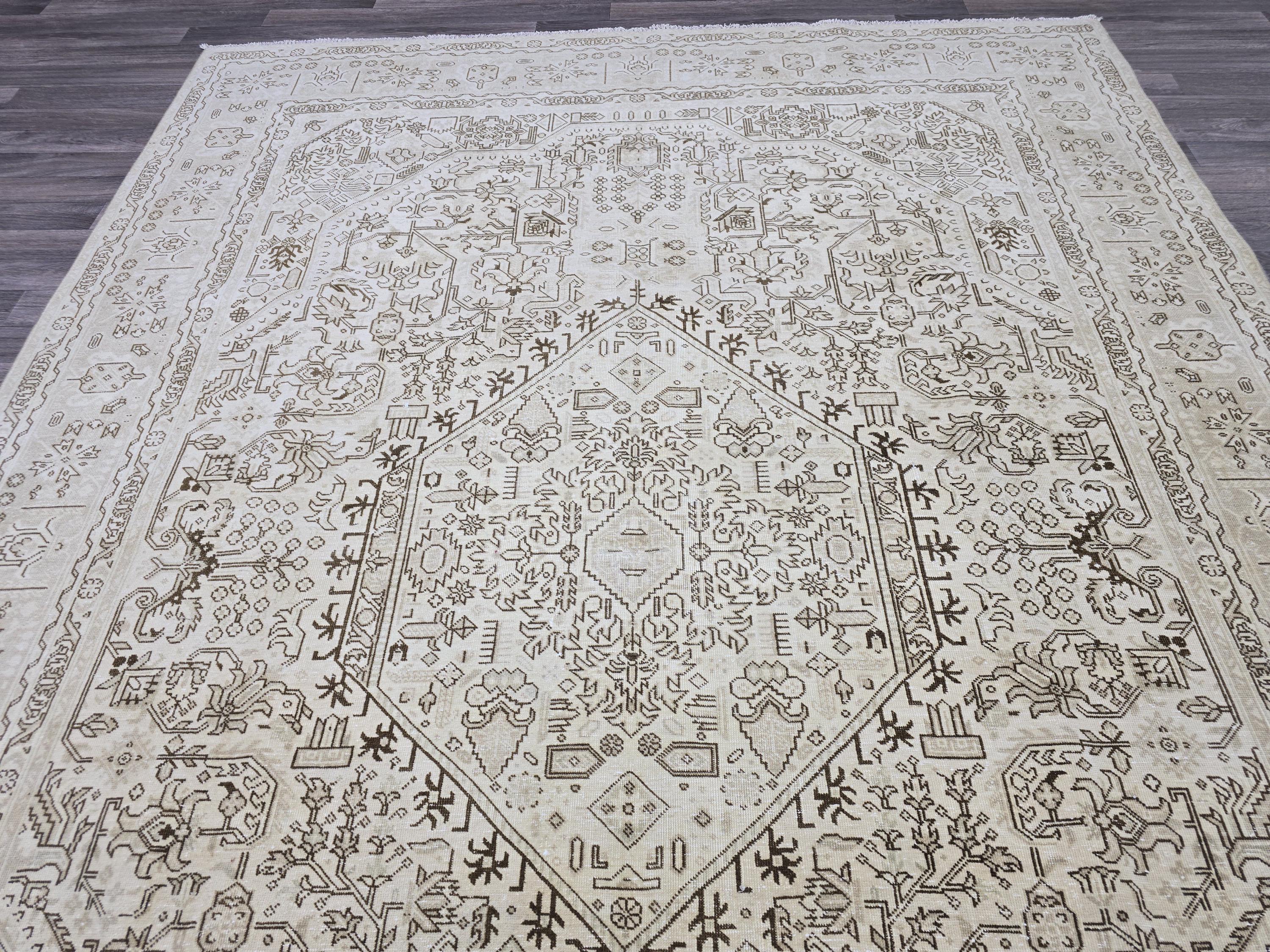 8x11 ft Neutral Oushak Rug: Hand-Knotted Wool Vintage Carpet