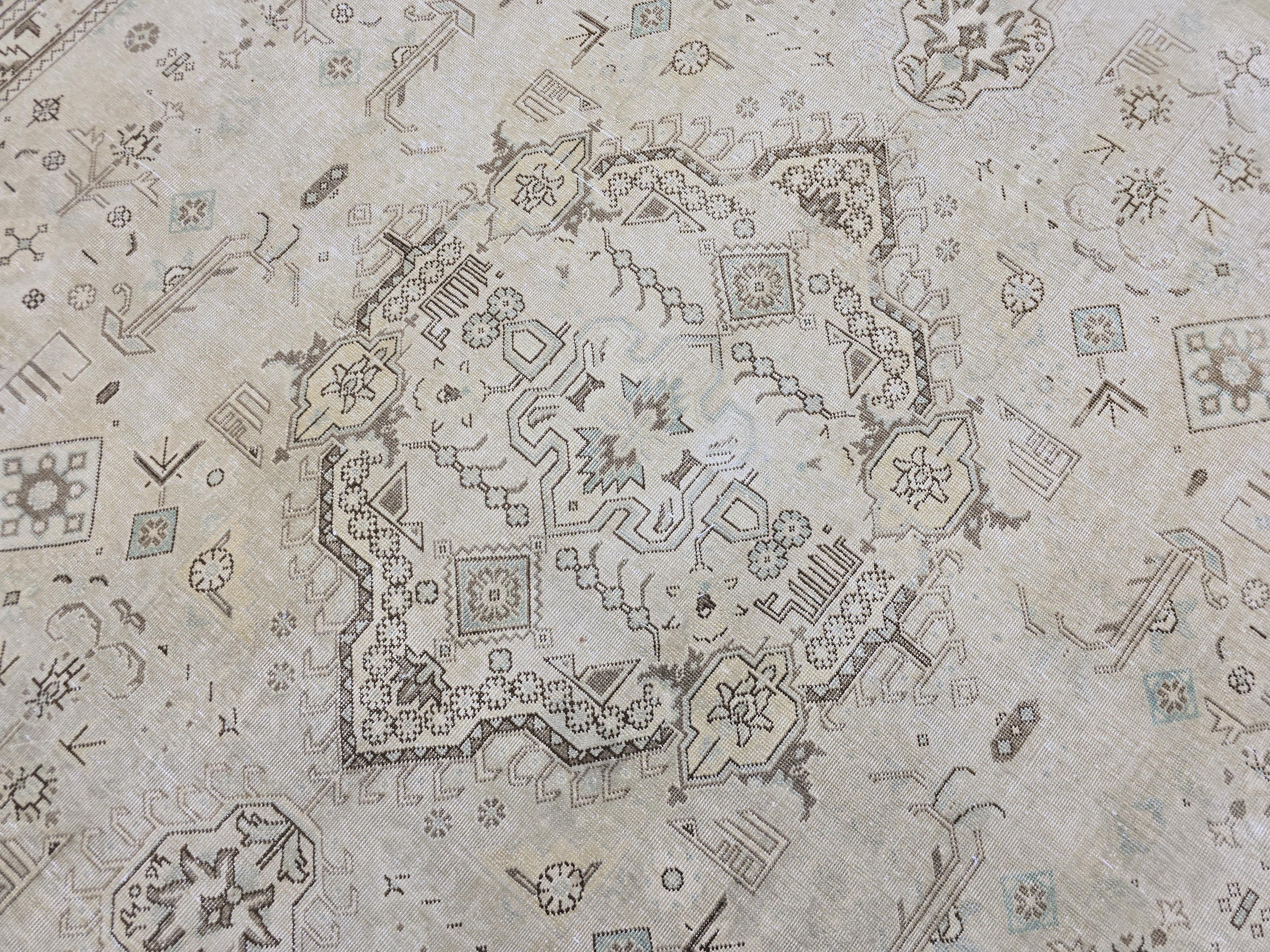 Vintage Oushak Rug: Large Neutral Beige Turkish Area Rug (9'7" x 12'5")