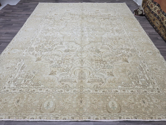 Vintage Turkish Oushak Rug 10x12: Beige Wool Floral Medallion Carpet