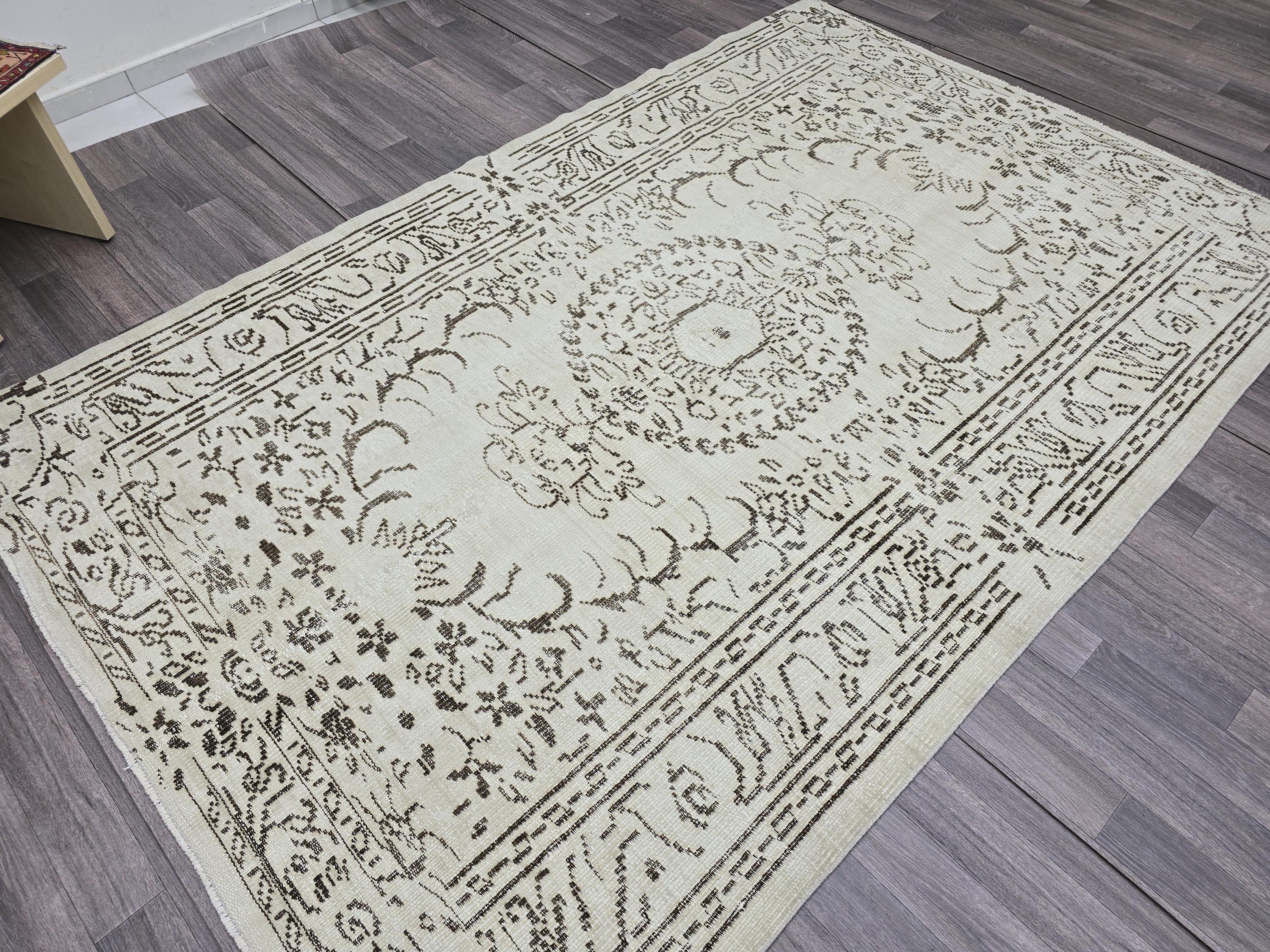 5x8 Vintage Oushak Rug: Cream & Brown Medallion, Handmade Wool