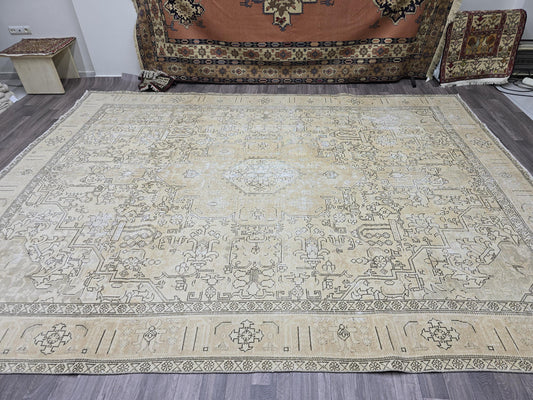 9x12 Vintage Turkish Rug - Extra Large HandKnotted Wool Rug - Oversized Oriental Carpet