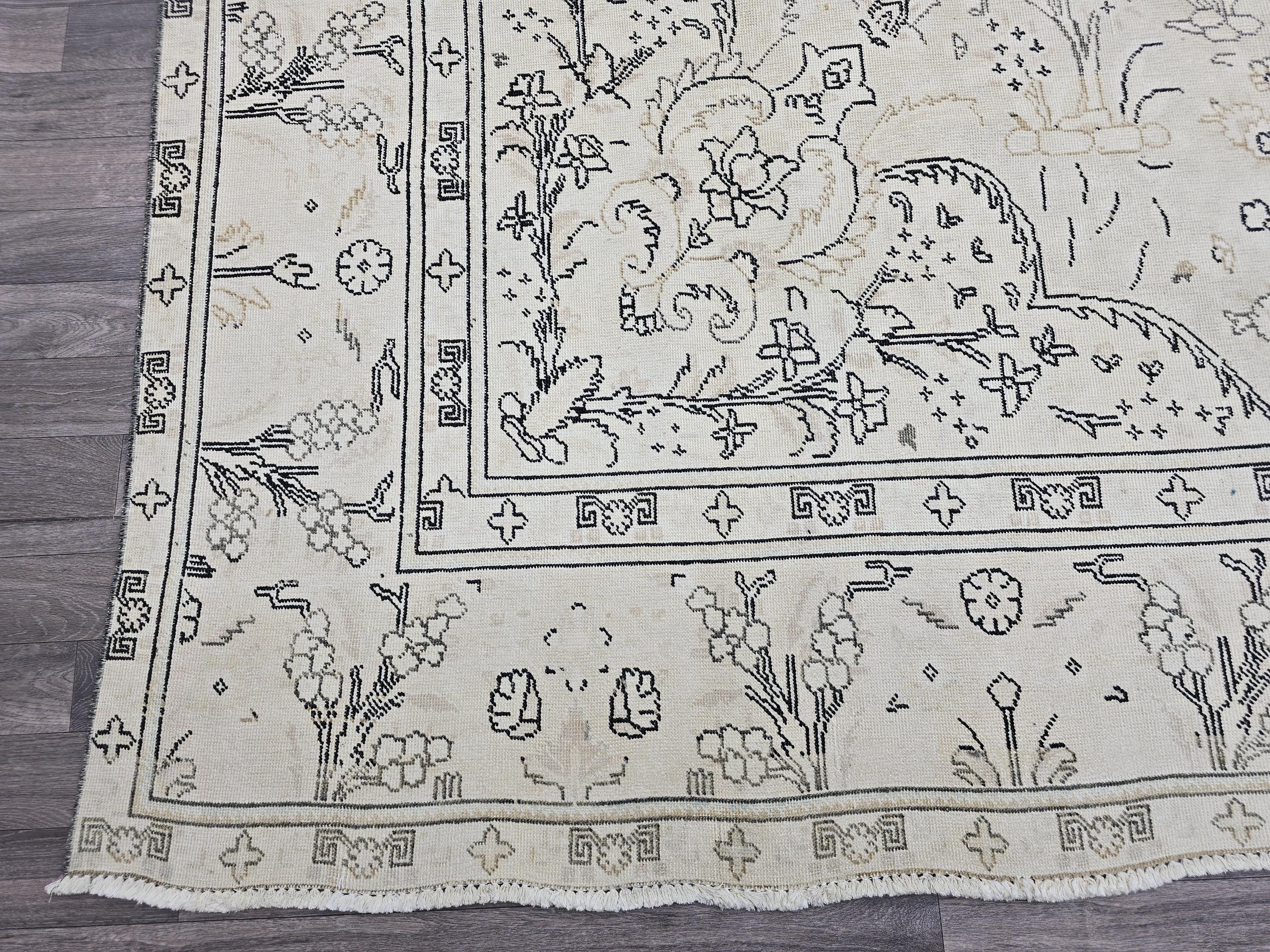 Oversize Cream Turkish Rug 10x12: Muted Vintage Wool Carpet