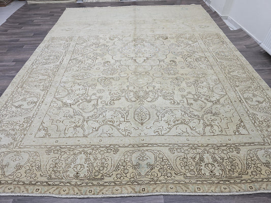10x13 Vintage Neutral Area Rug/ Oversize Oushak Carpet for Livingroom and Bedroom/ Hand Knotted Wool Rug/ Large Turkish Rug/ 9.65x12.9 feet