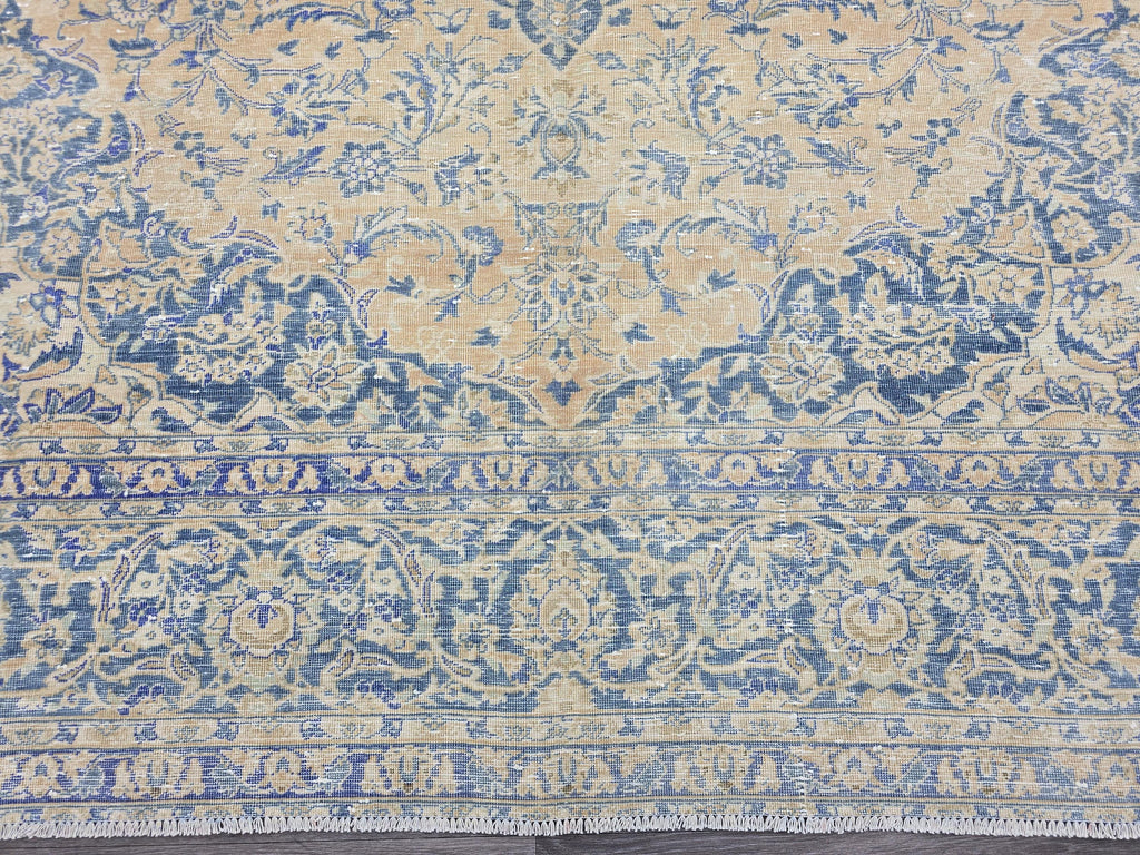 Vintage Handwoven Persian Keshan Rug: Cream & Blue Wool Carpet (9.2x12.9 ft)