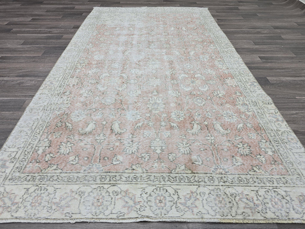 Vintage Turkish Oushak Rug: 4.5x8 Wool Handknotted Floral Carpet