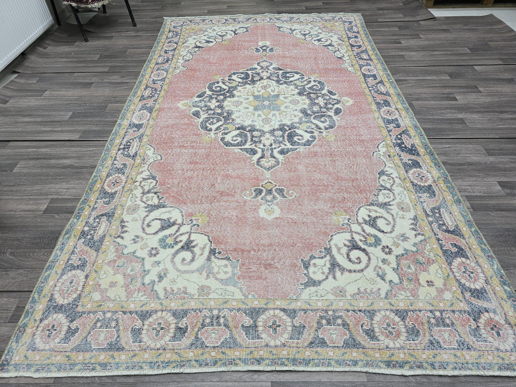 Vintage Turkish Oushak Rug 6x11: Handmade Wool Medallion Carpet