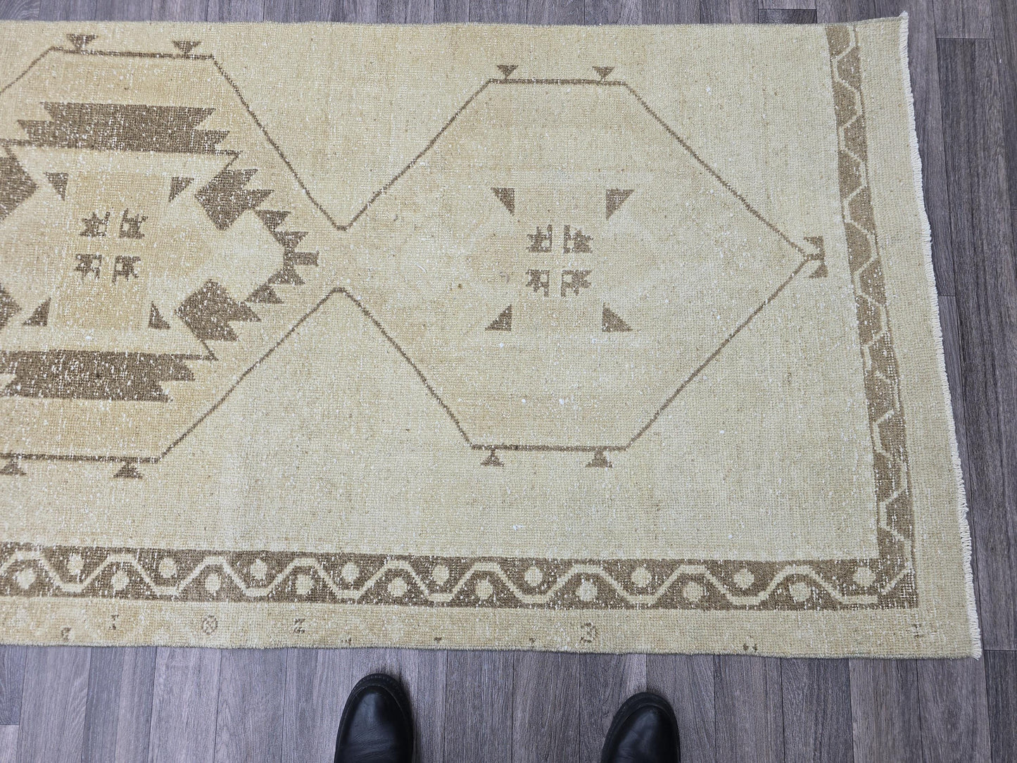 3.4x13.6 fet Vintage Persian Runner Rug Cream Beige Tribal Hallway Carpet Hand Knotted Wool Oushak Geometric 3.4x13.6 ft Extra Long Boho Rug