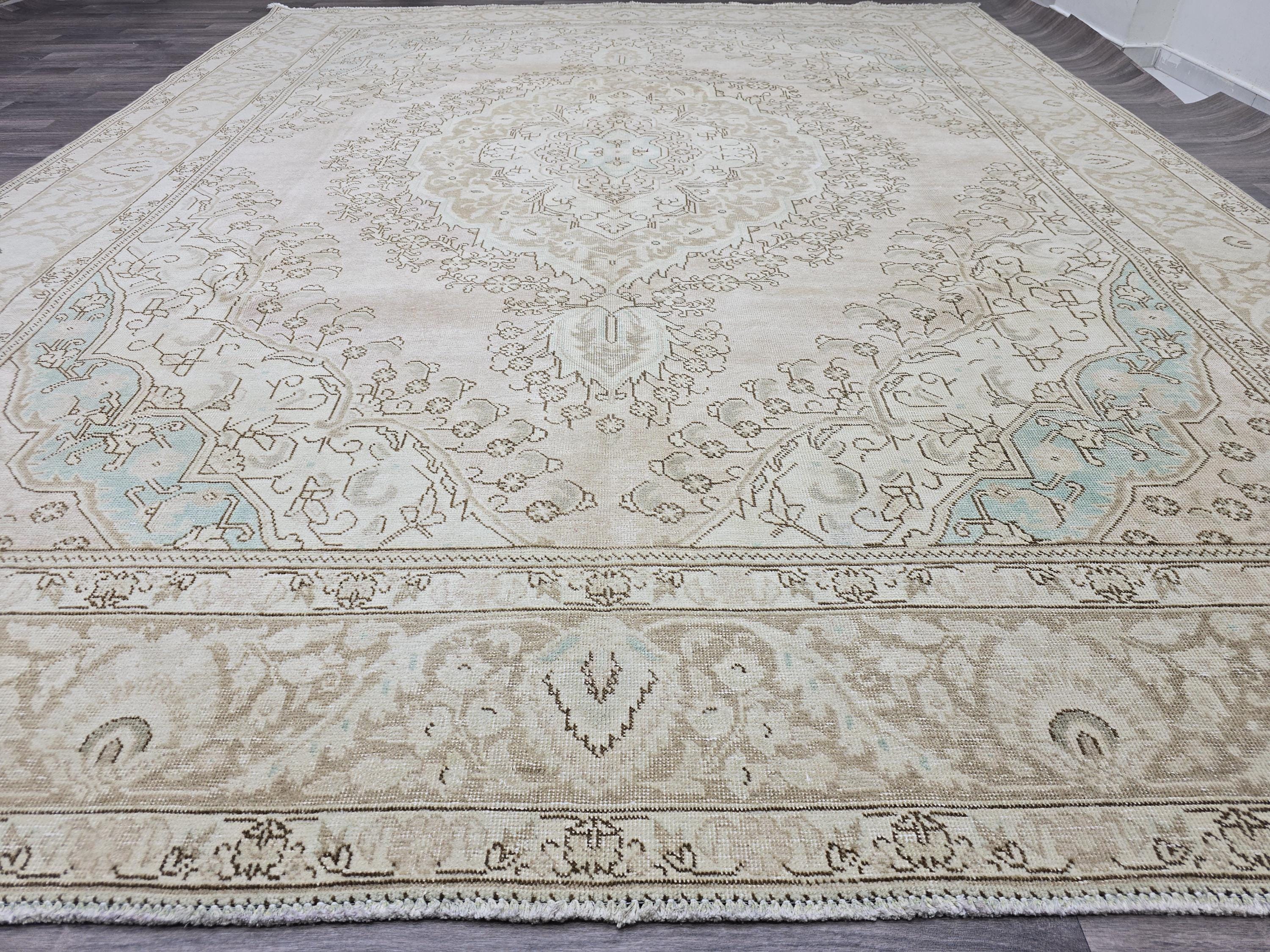 10x12 Vintage Handmade Rug Pink Blue Tan Color Neutral Palette / 9.65X12.3 feet