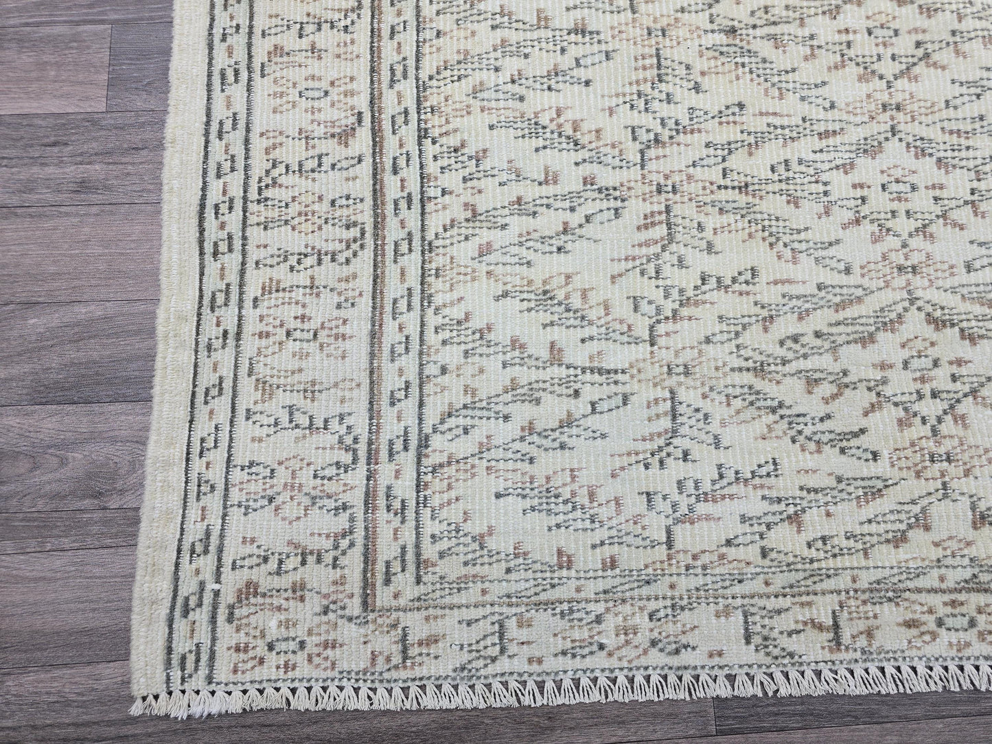 6x9 Neutral Oushak Rug Turkish Vintage Carpet Handmade Wool Area Rug Ivory Beige Cream Muted Living Room Bedroom Hallway Runner