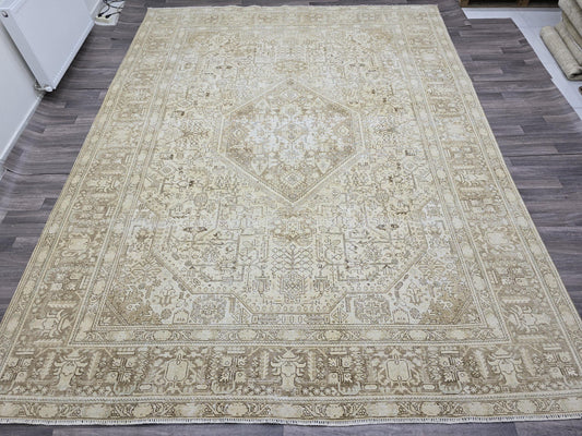9x12 Neutral Area Rug/ Oversized Vintage Carpet/ Extra Large Natural Wool Rug For Livingroom/ Muted Turkish Oushak Rug/9.70x12.40 feet