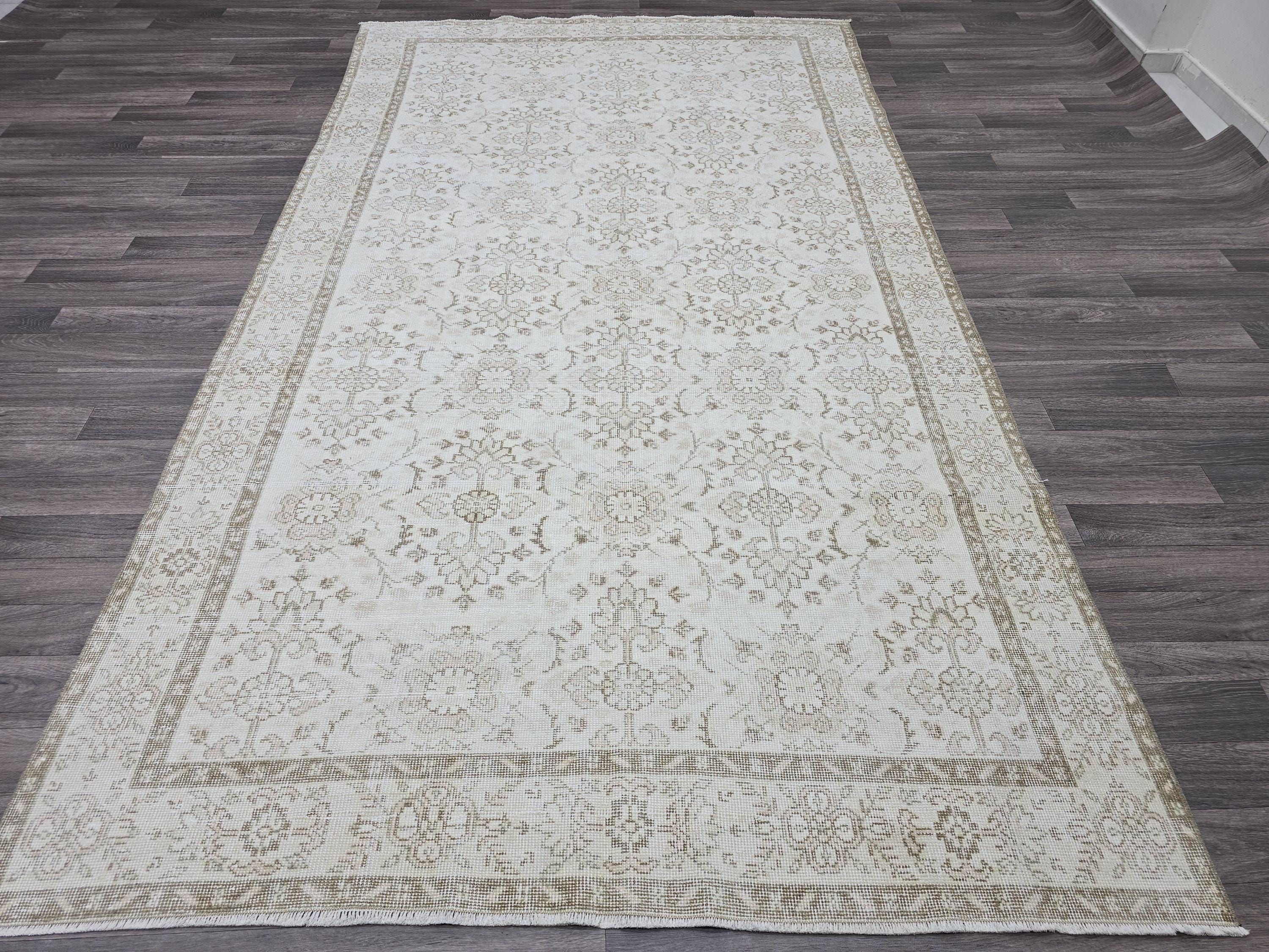 Vintage Turkish Oushak Rug 6x10: Handknotted Wool Floral Carpet