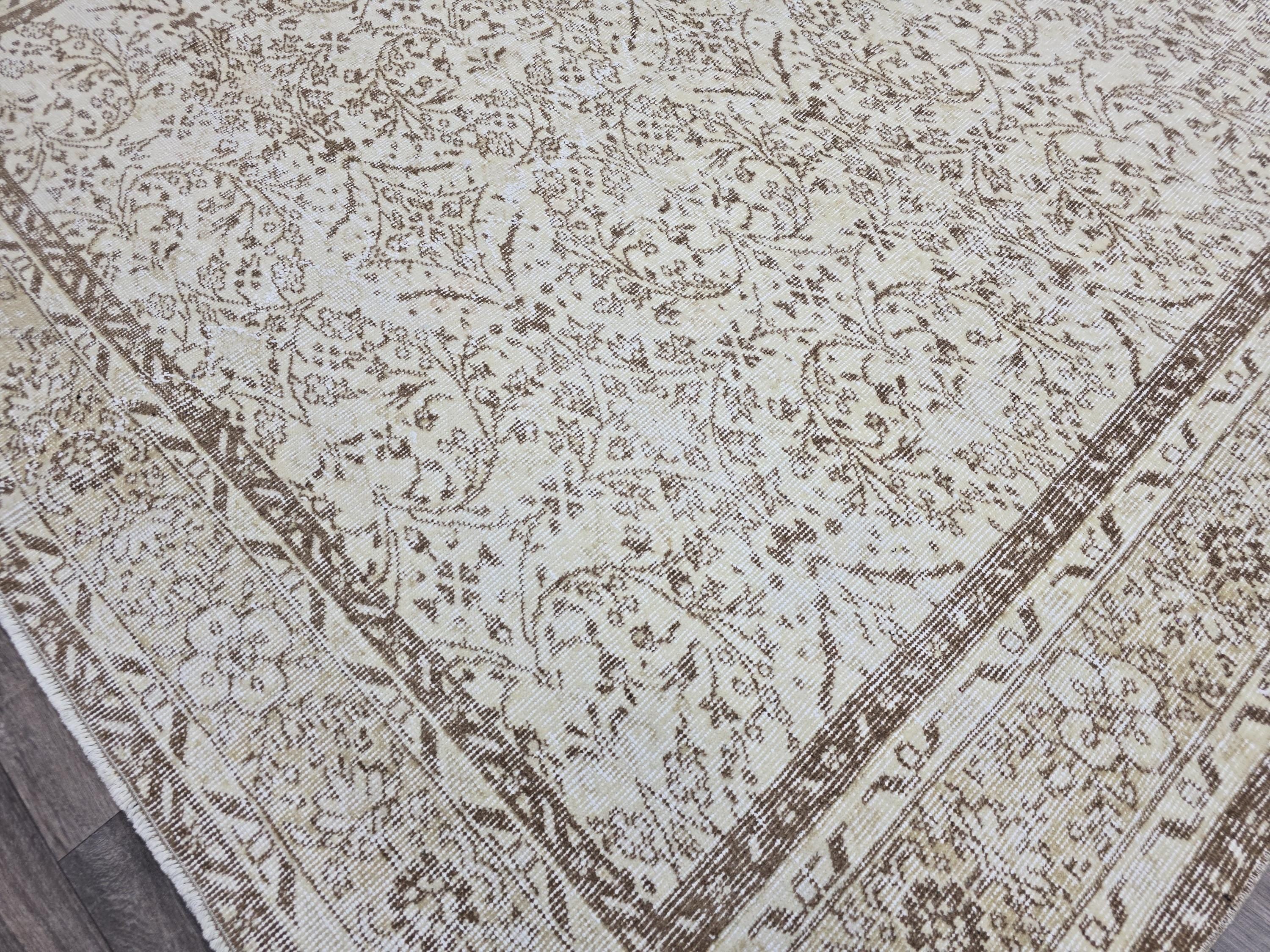 Vintage Turkish Oushak Rug 6x9: Handknotted Wool Floral Carpet