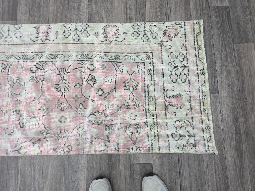Vintage Turkish Runner Rug: Pink Oushak Wool Hallway Carpet