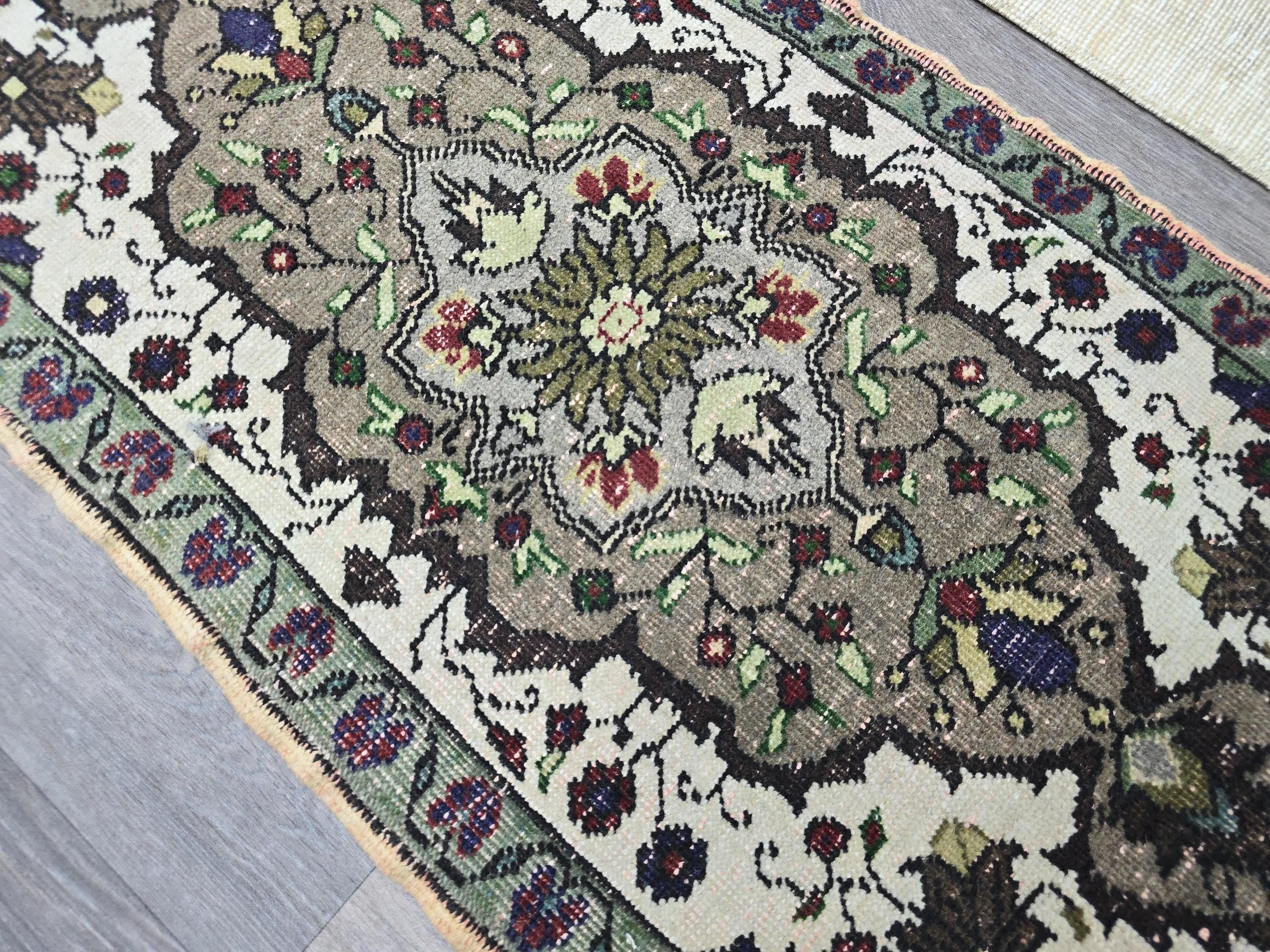 Vintage Turkish Oushak Rug 2x3: Hand-Knotted Wool Entry Rug