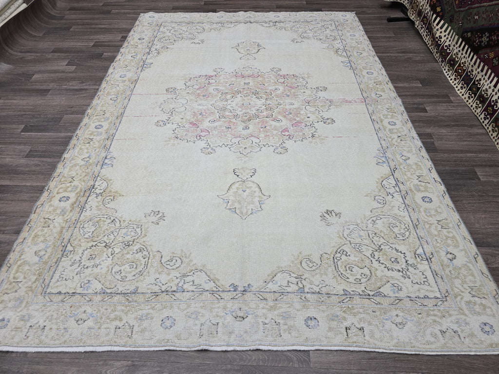 Turkish Rug 7x10 Vintage Cream Wool Area Rug Muted Pink Oushak Living Room Carpet