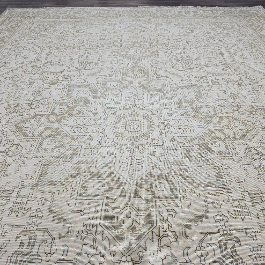 Oversized Neutral Turkish Oushak Rug (9.5x13 ft), Vintage Wool Carpet
