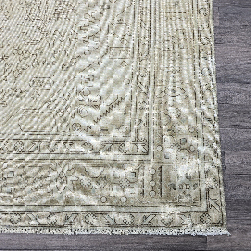 8x10.65 feet Neutral Turkish Vintage Area Rug - Oushak Rug 8x10 - Distressed Wool Rug - Persian Geometric rug 8x10