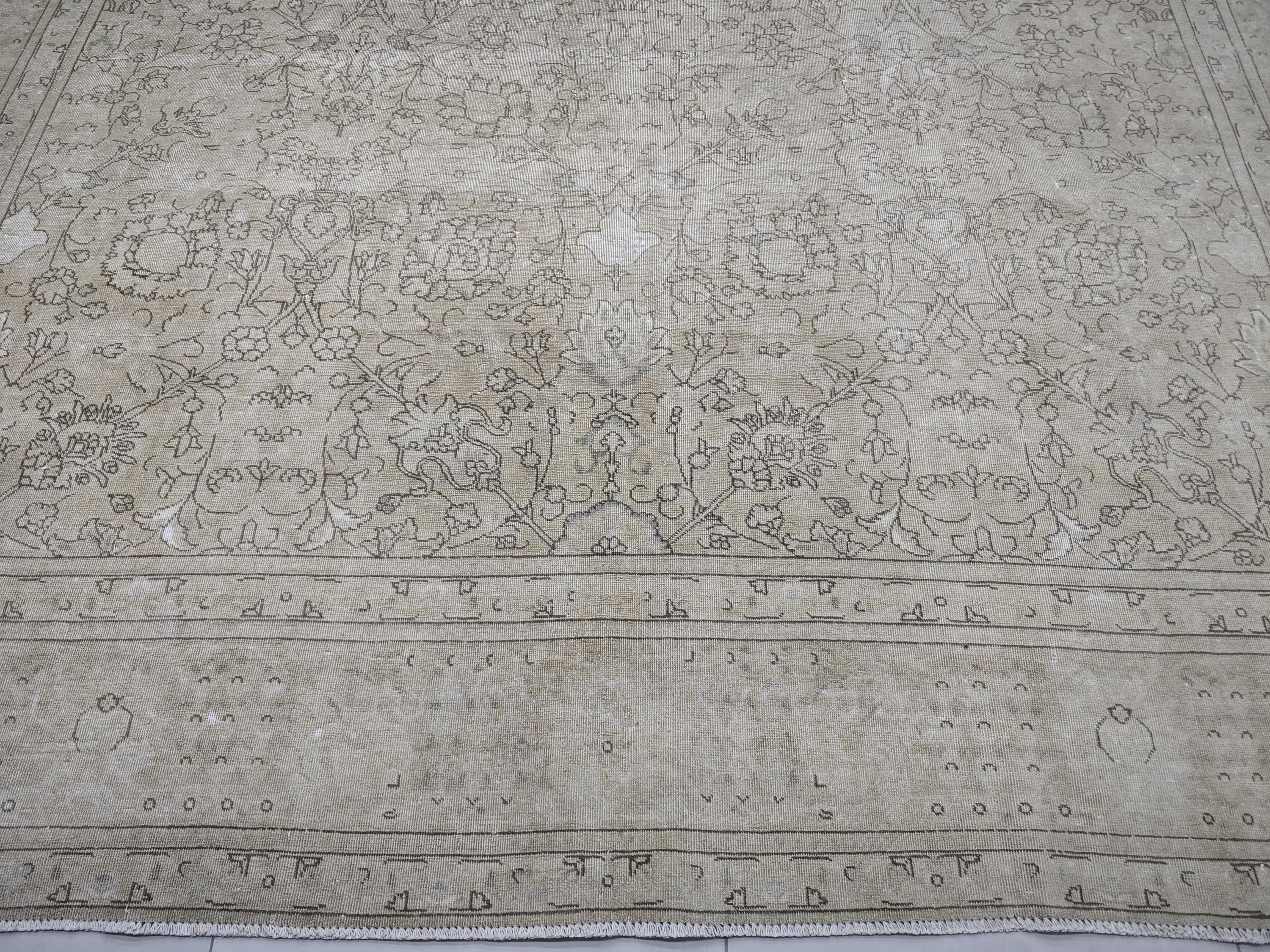 Oversized Oushak Wool Rug 9.85x15.5 ft: Vintage Turkish Area Carpet