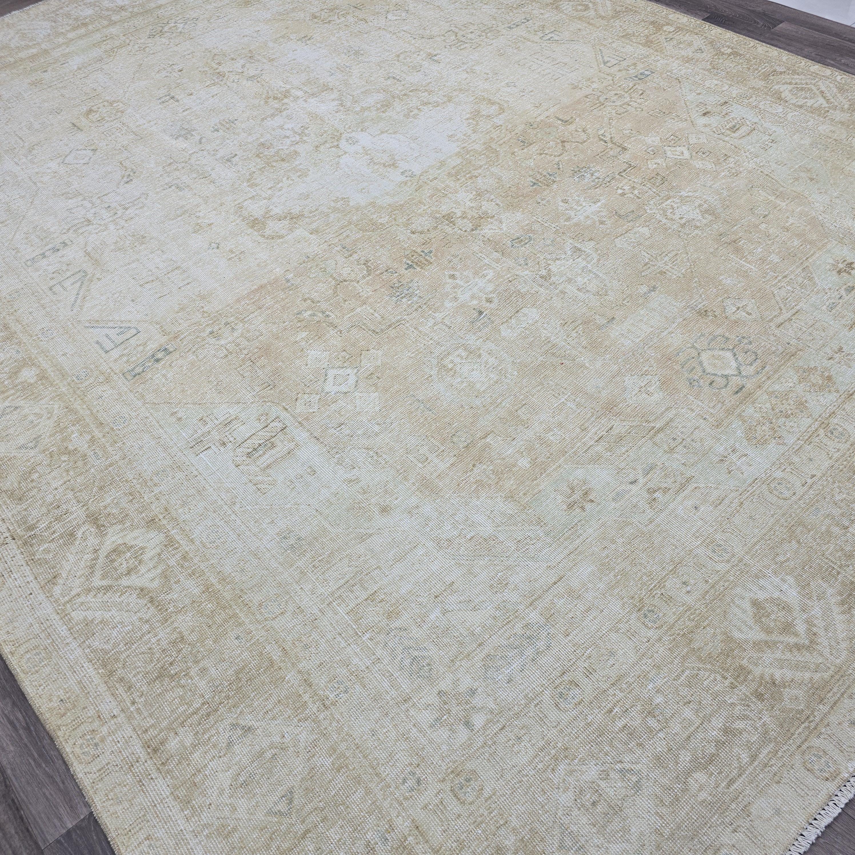 Vintage Turkish Oushak Rug: Large Hand-Knotted Wool Anatolian Carpet