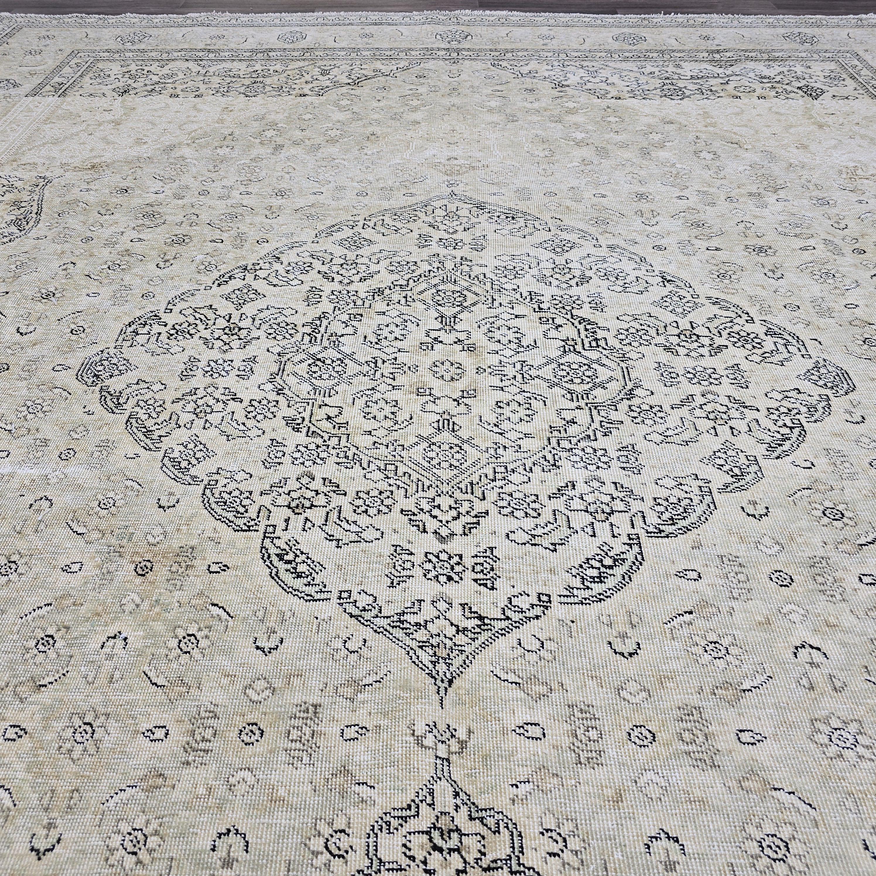 Antique Turkish Rug 10x12, Oversize Vintage Neutral Area rug for Livingroom and Bedroom Handmade