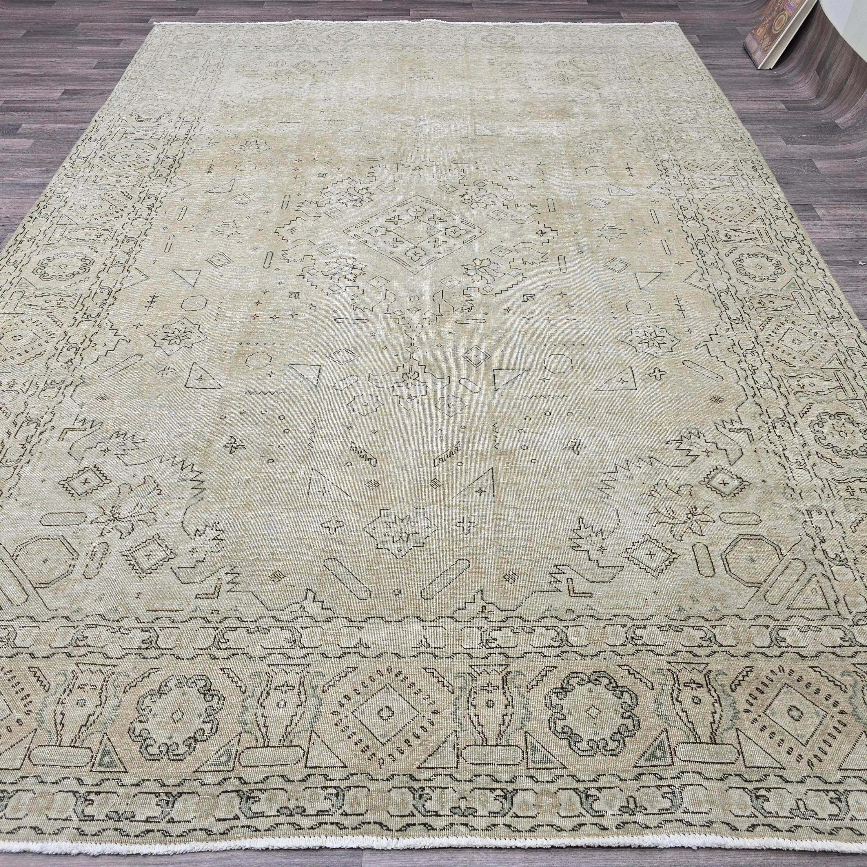 8x11 Hand Knotted Oushak Rug: Vintage Turkish Wool Saloon Carpet