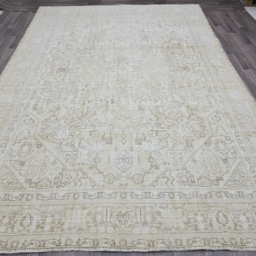 Vintage Oushak Turkish Rug 8x11: Distressed Wool, Neutral Geometric