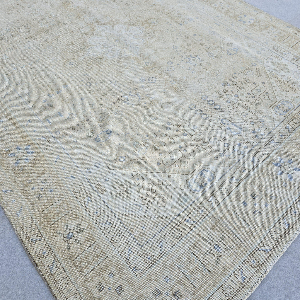 Hand Knotted Oushak Rug: 7.8 x 10.7 ft Vintage Turkish Wool Medallion Carpet