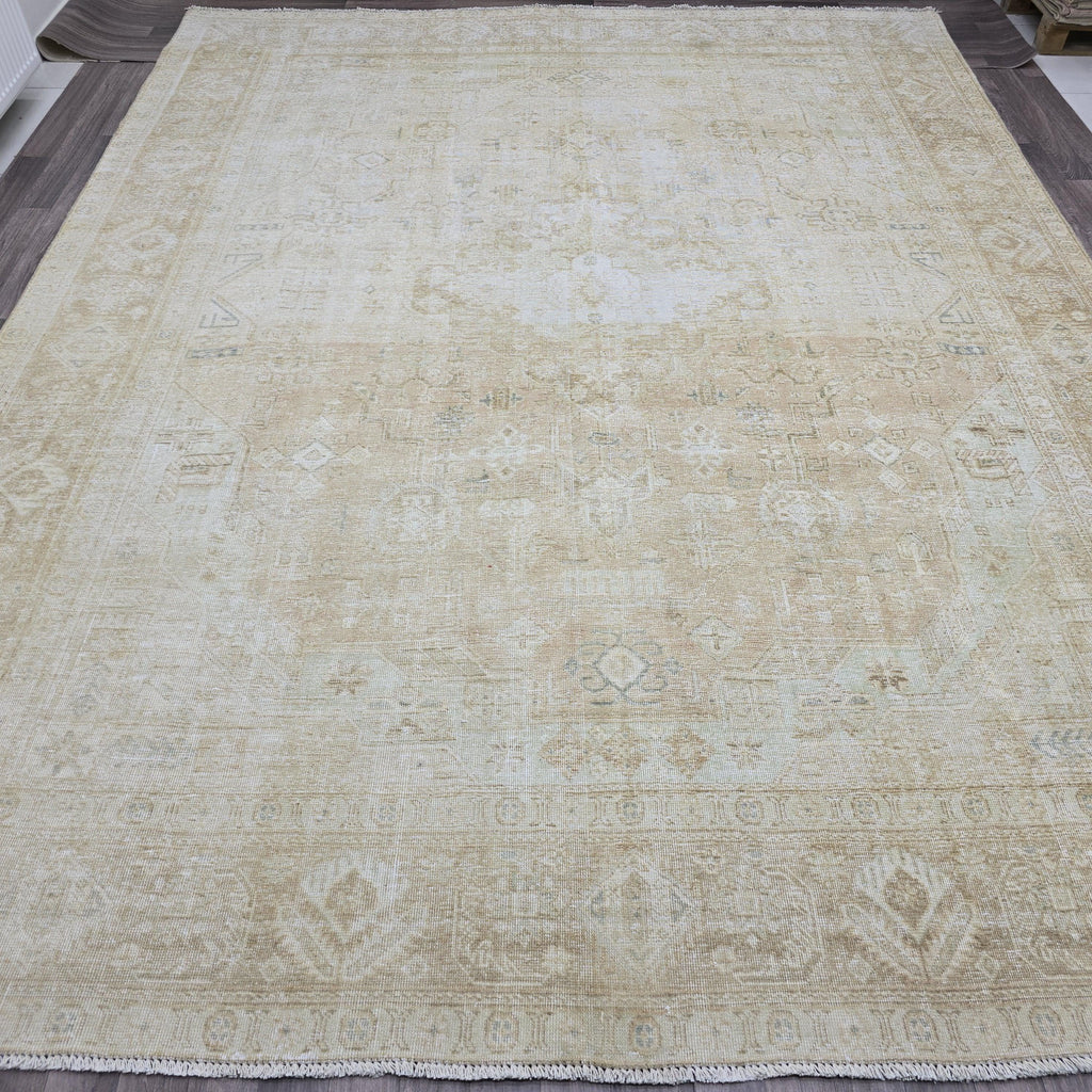 Vintage Turkish Oushak Rug: Large Hand-Knotted Wool Anatolian Carpet
