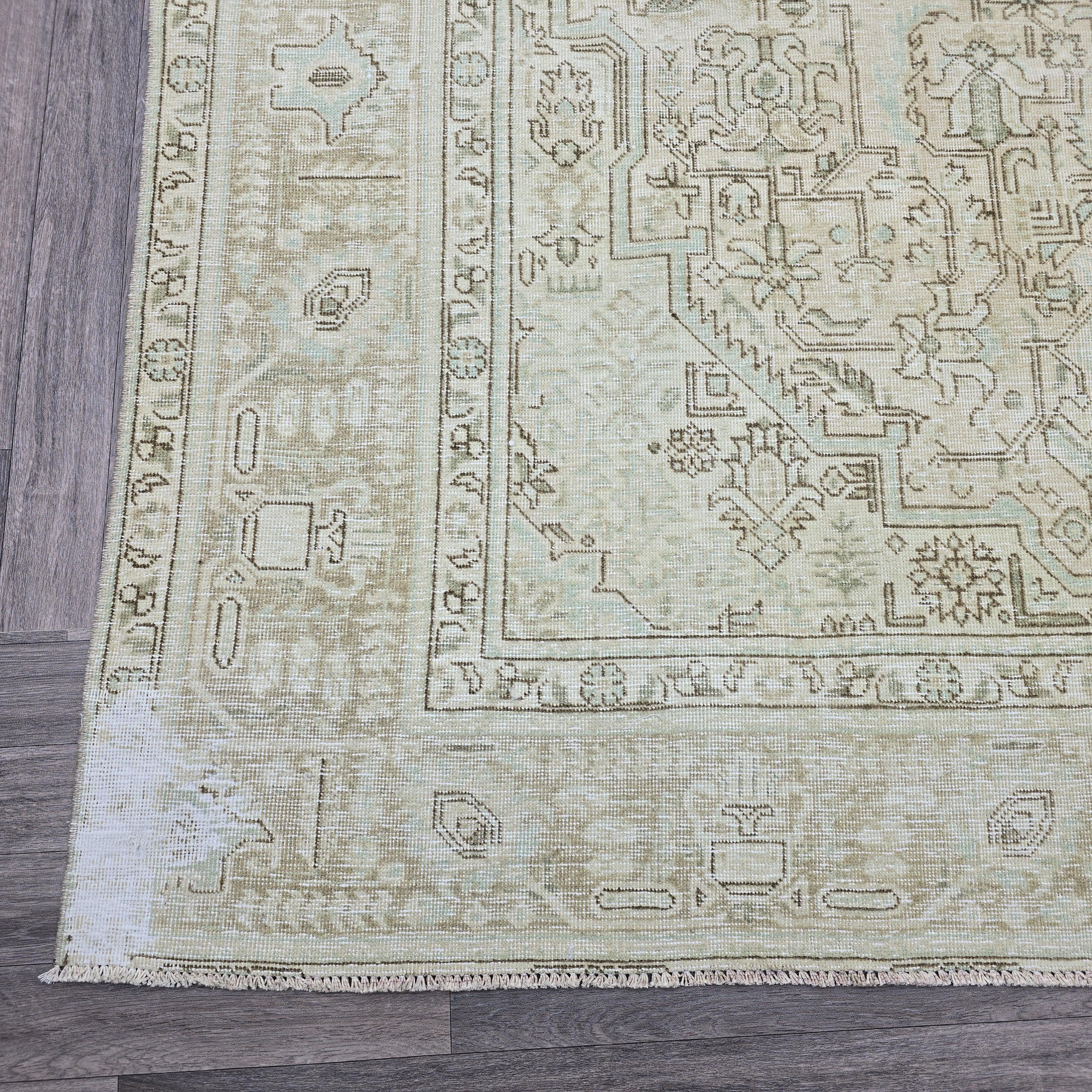 8x10 Vintage Turkish Oushak Rug: Hand-Knotted Wool, Neutral Pastel