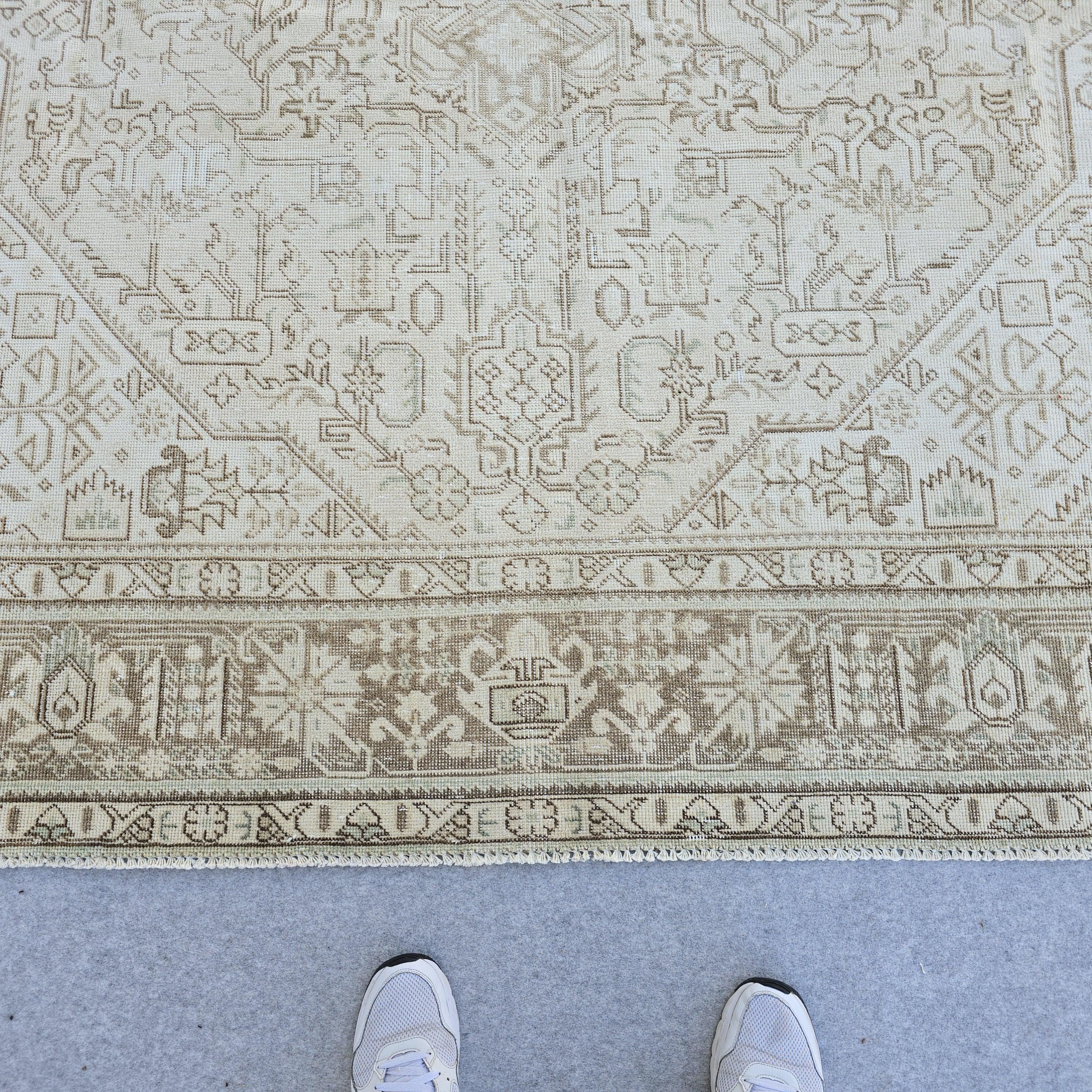 8x11 Handwoven Oushak Rug: Neutral Vintage Turkish Wool Carpet
