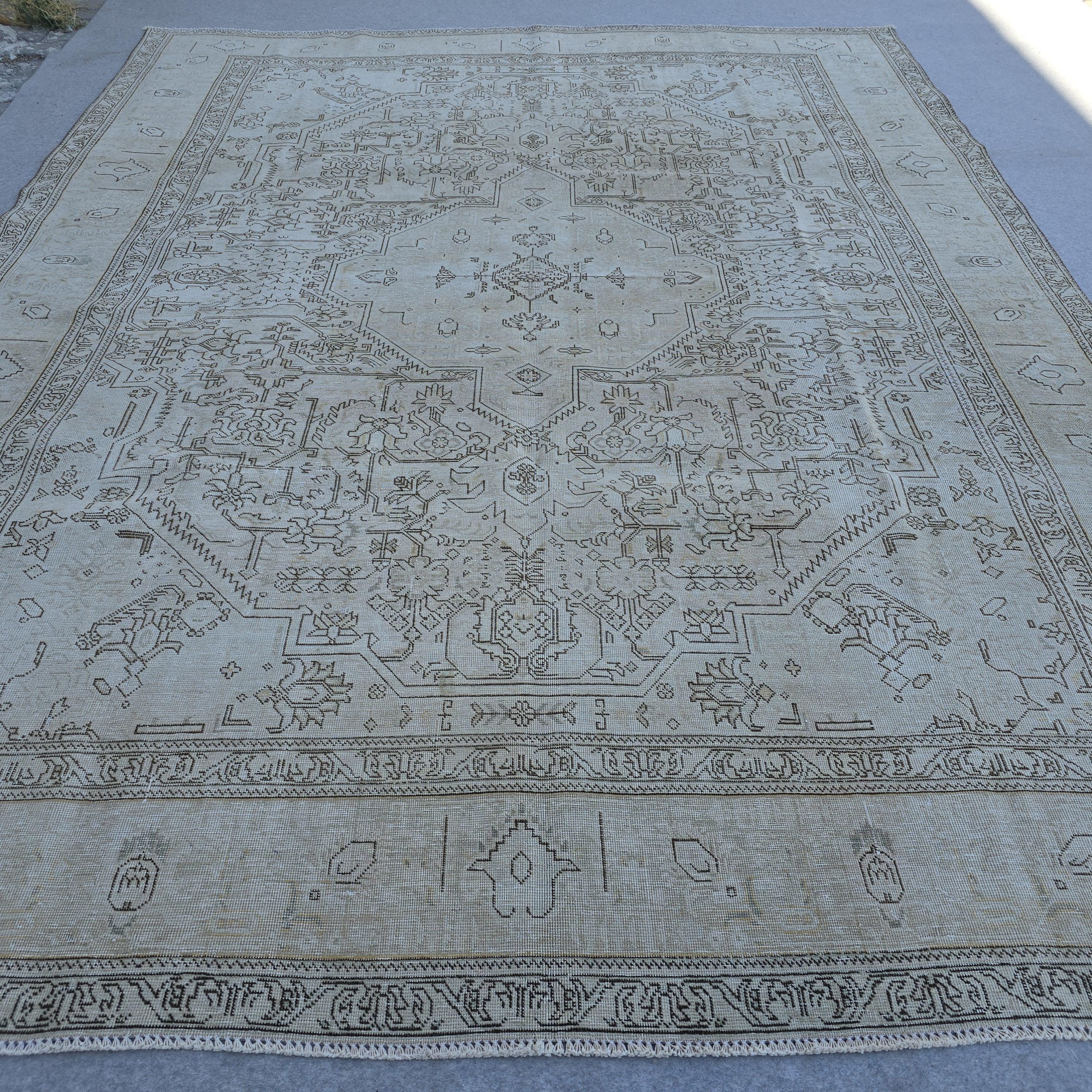 9x12 Neutral Vintage Area Rug/ Hand Knotted Wool Oushak Rug for Livingroom/ Authentic Turkish Rug/ Cream/Beige Wool Area Rug/Extra Large Rug