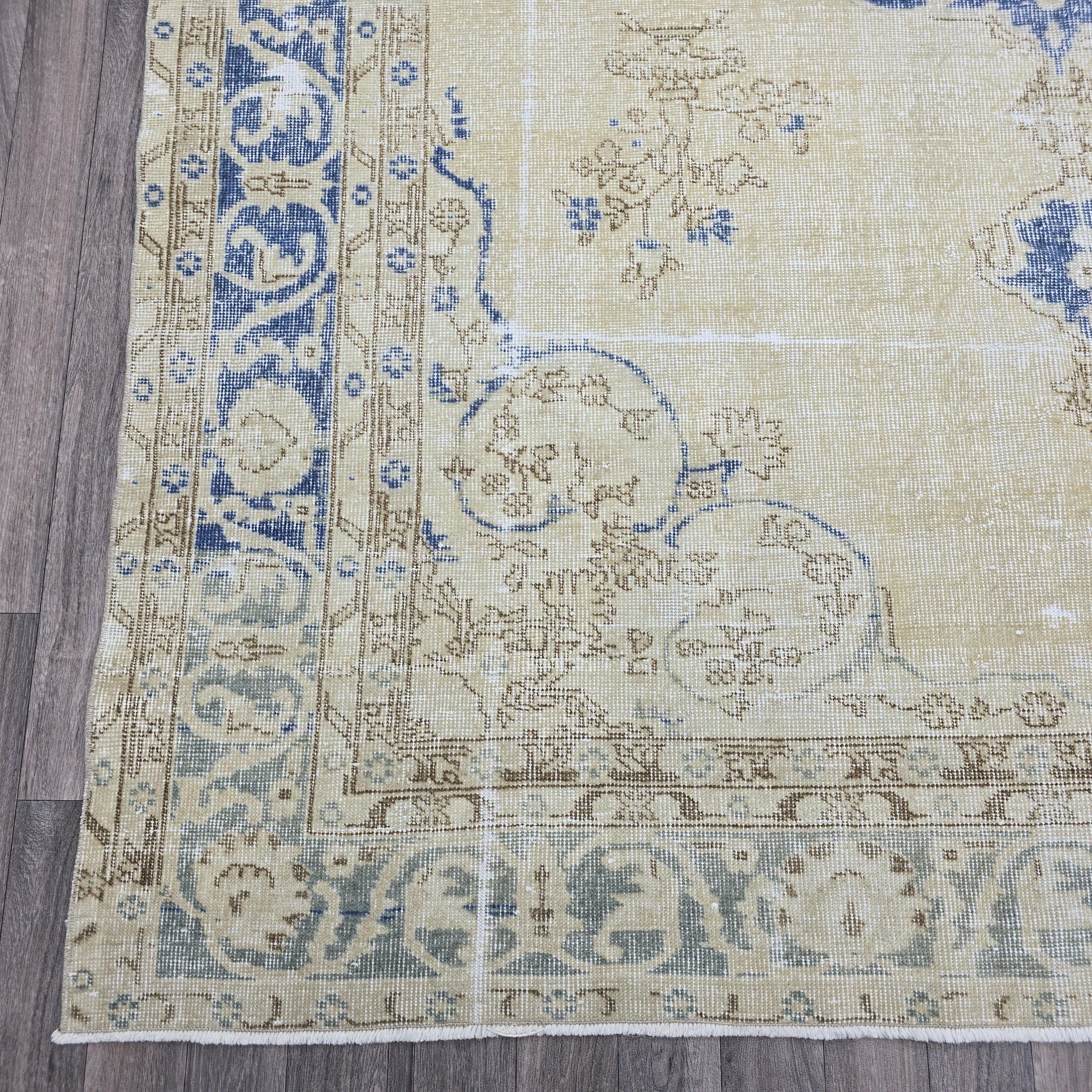 Vintage Handknotted Oushak Rug 7x10: Turkish Boho Decor