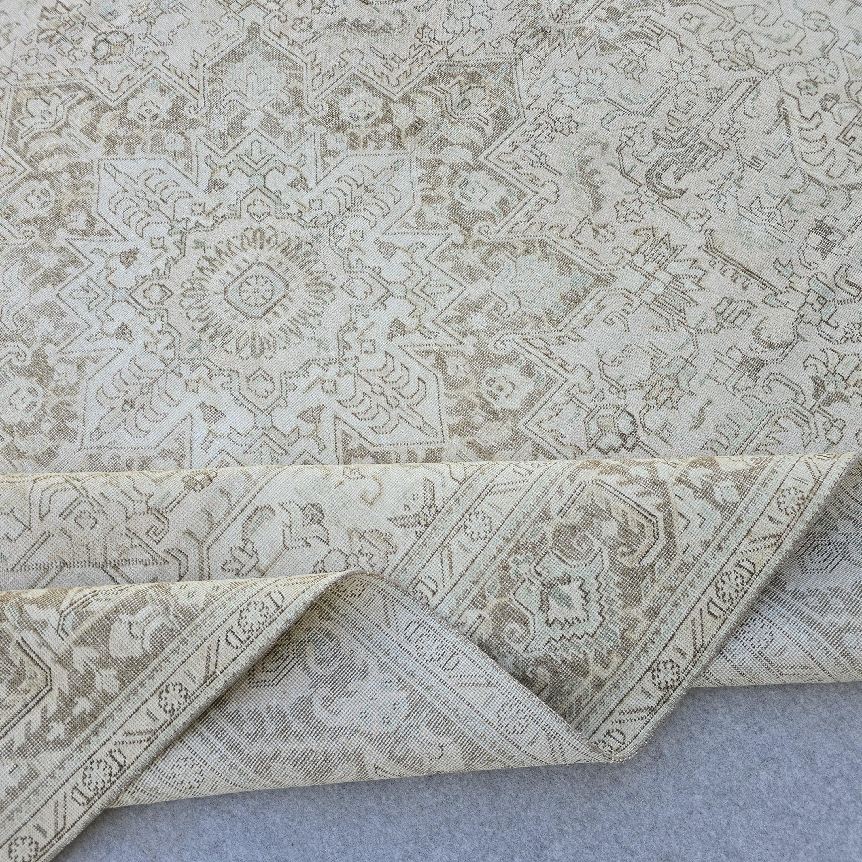 9x13 Vintage Turkish area Rug - Oversize Neutral Area Rug - Hand Knotted Wool Oushak Rug - Geometric Muted Oriental Carpet for livingroom