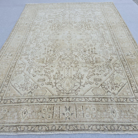 Large Neutral Oushak Rug: 8x11 ft Hand-Knotted Wool & Cotton Vintage Turkish Carpet