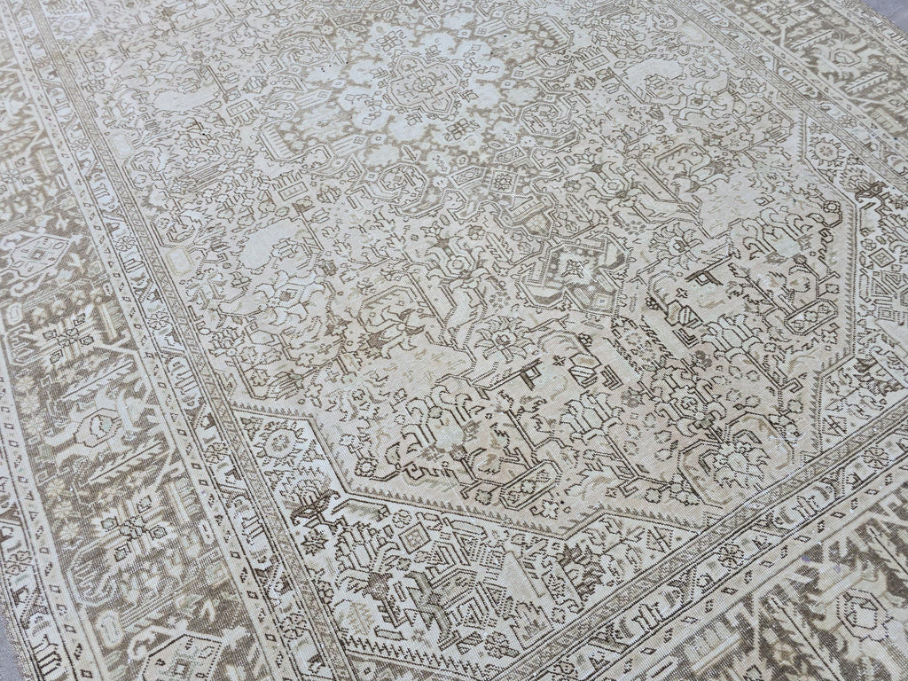 8x11 Hand-Knotted Wool Oushak Rug: Neutral Turkish Boho Decor