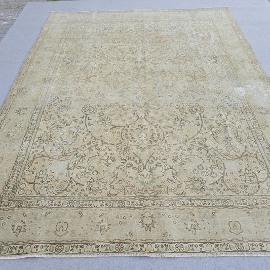 10x12 Vintage Rug Beige Cream Muted green Blue Floral Hand Knotted Turkish Area Carpet