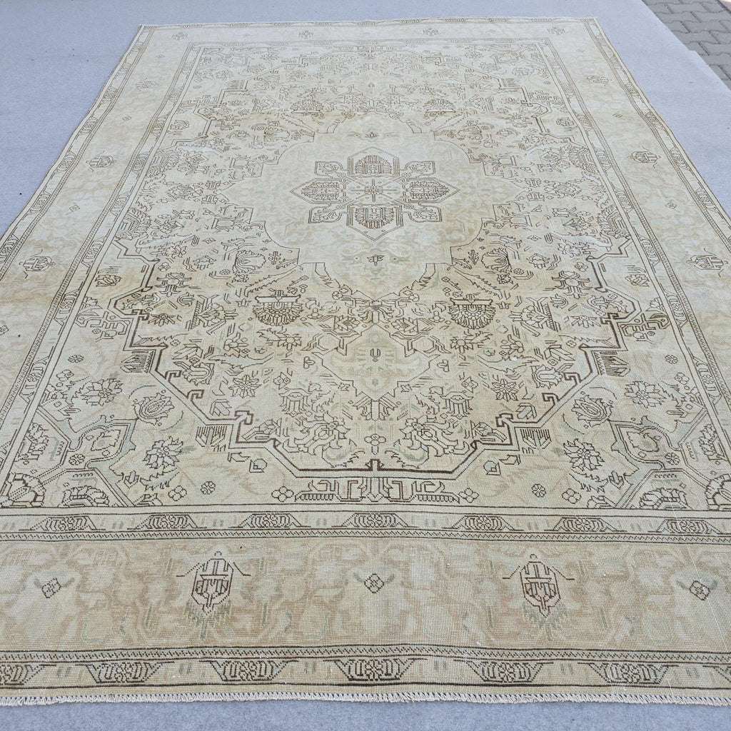 8x11 ft Vintage Turkish Oushak Rug: Hand-Knotted Wool & Cotton Area Carpet