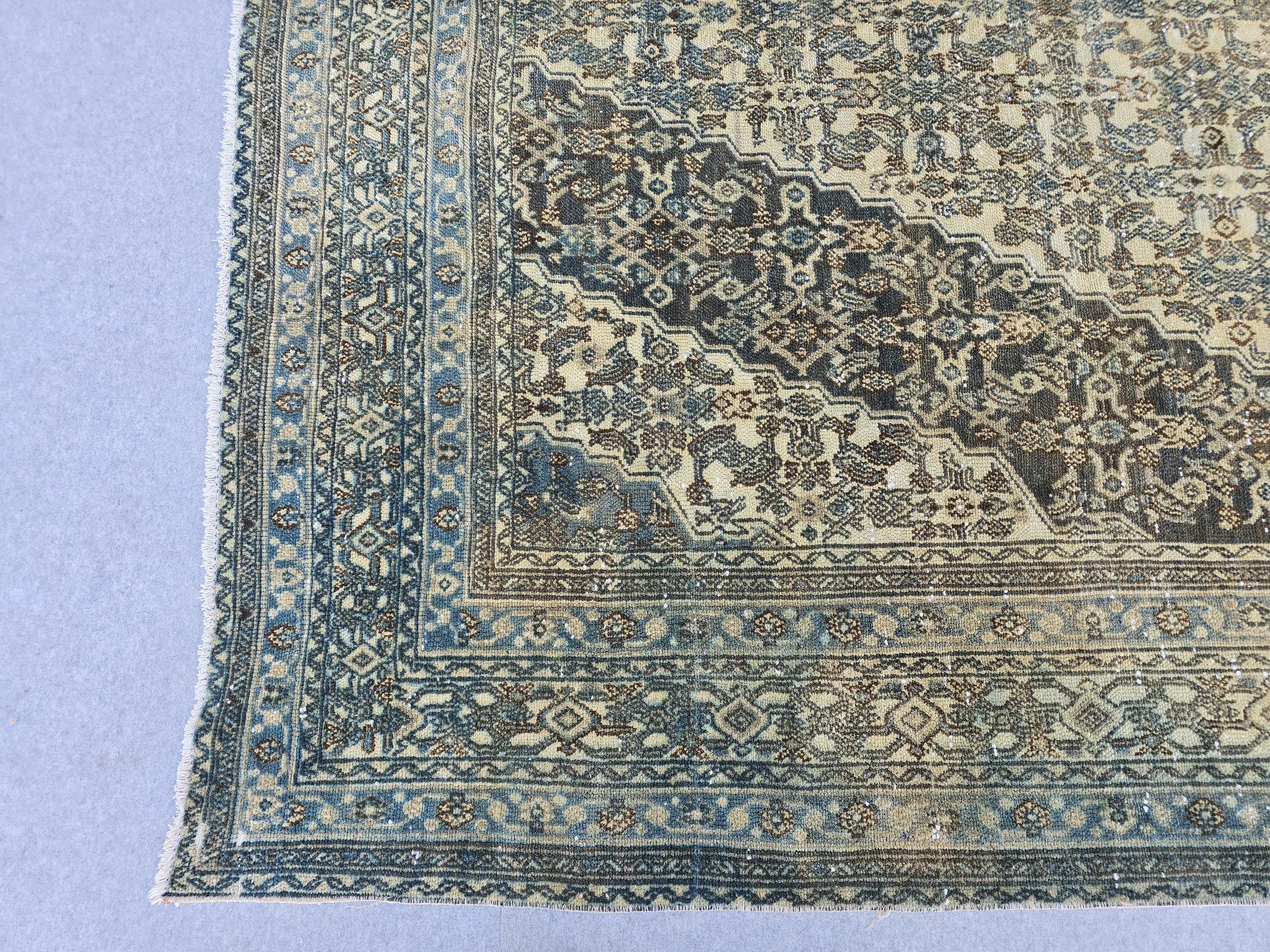 Oversize Turkish Oushak Rug 10x17: Vintage Anatolian Wool Carpet