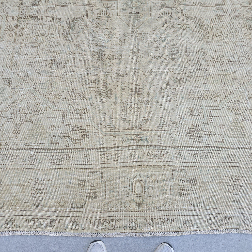 Vintage Hand-Knotted Oushak Rug: Neutral Beige & Brown, 9.7x12.5 ft.