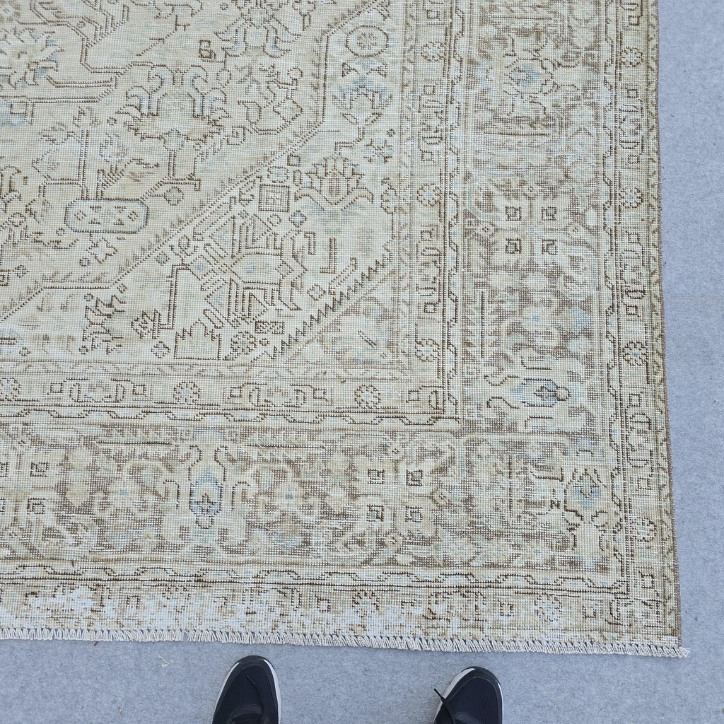 Vintage Rug 10x12 Muted Cream Beige Turkish Carpet Heriz Medallion Hand Knotted Wool