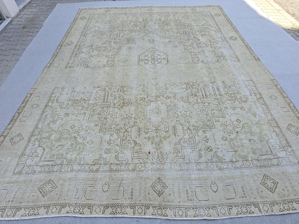Vintage Oushak Rug 9x13  Neutral Cream Geometric Hand Knotted Turkish Wool Area Rug