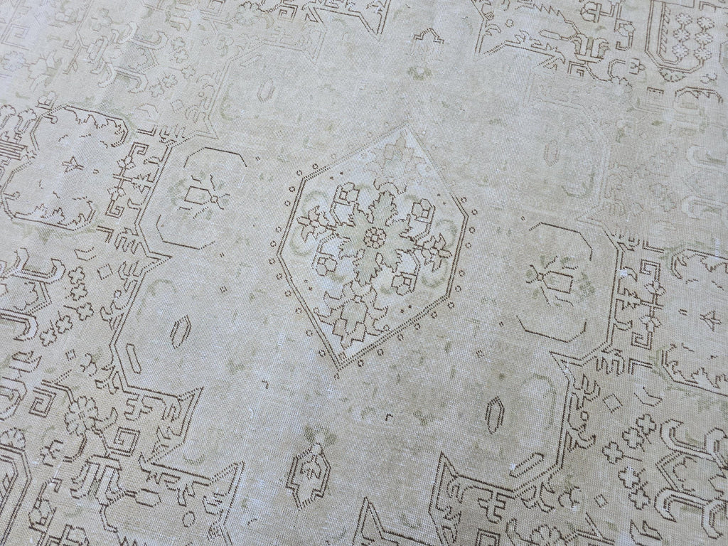 Vintage Oushak Rug 9x13  Neutral Cream Geometric Hand Knotted Turkish Wool Area Rug