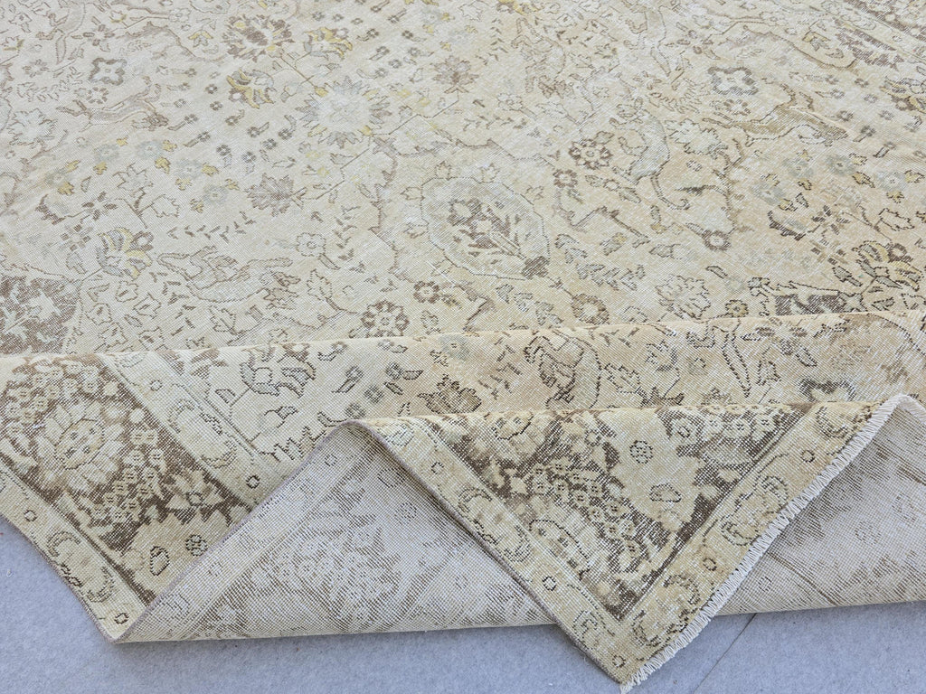 Antique Turkish Rug 10x12 Beige Animal Design Vintage Hand Knotted Wool Rug